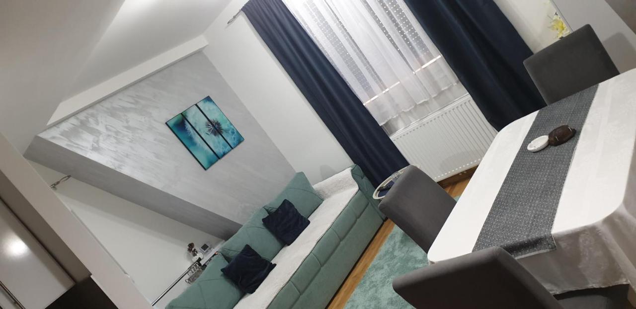 Apartman Divcigora Sokic ดิฟชิบาเร ภายนอก รูปภาพ